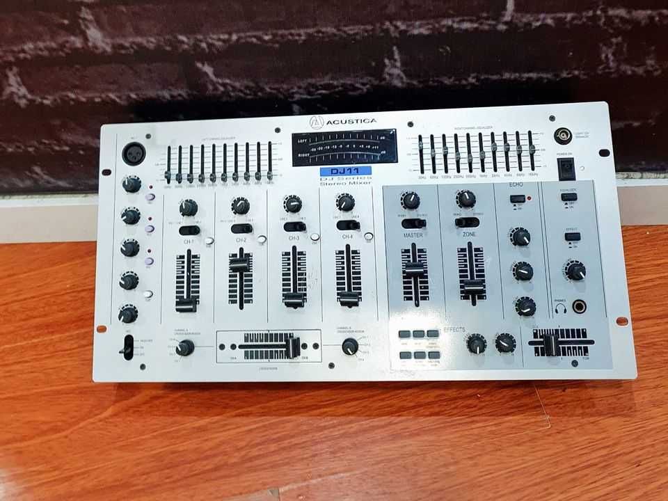 Mesa de Som ACUSTICA DJ11