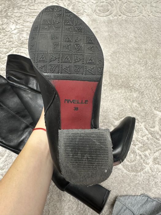 Ботфорти з натуральної шкіри 38 р. Nivelle чоботи зимові