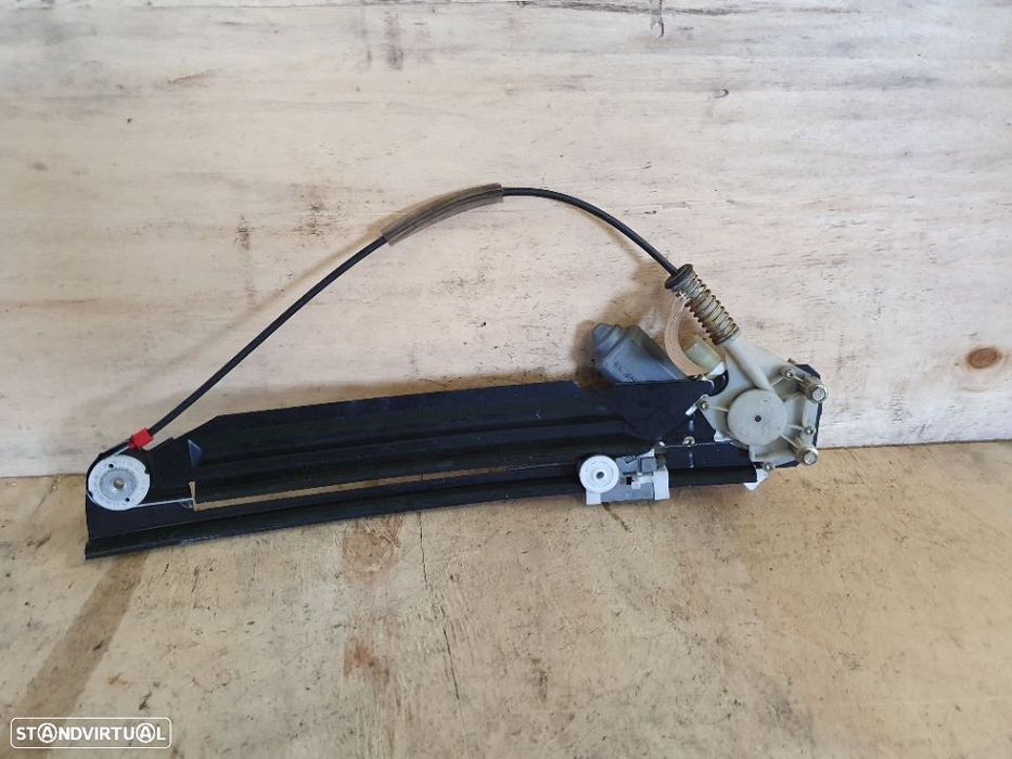 Elevador electrico trás esquerdo bmw e39 -  /