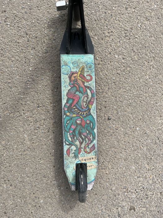 Терміново продам Трюковий самокат ethic