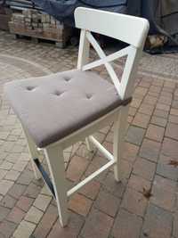 Krzesło Ikea dla dzieci.