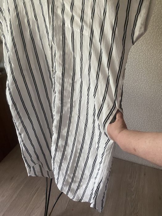 Сукня C&A біла в смужку Платье белое в полоску