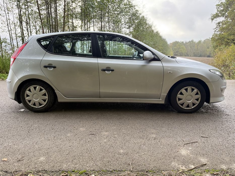 Hyundai i39 1.6 diesel klima elektryka wazne oplaty zadbany