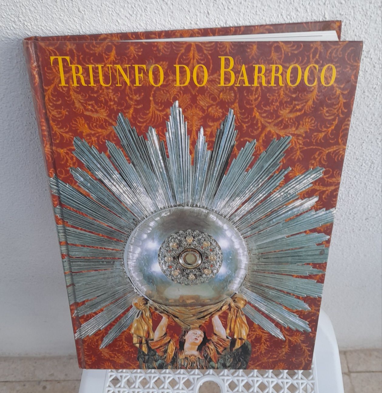 Livro Triunfo do Barroco
