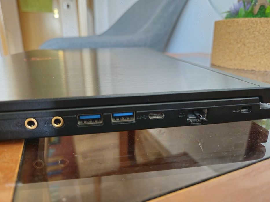 Laptop MSI GF63 Thin 11UC - RTX 3050, i5 11. gen, SSD 512 GB, 16 GB RA