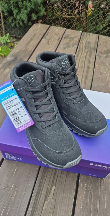 Lotto buty meskie jesien zima r. 42 trekinngowe Nowe metki