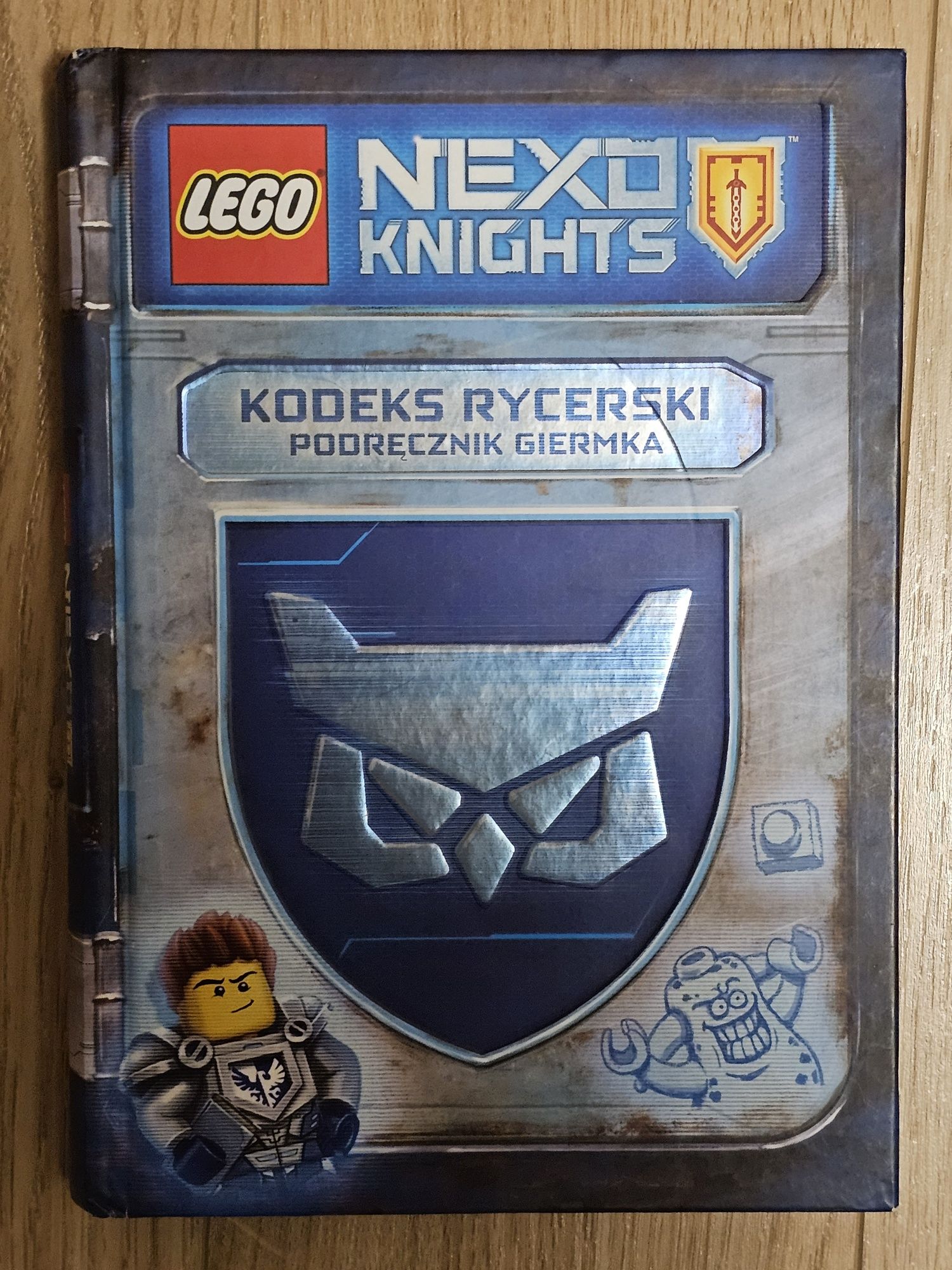 4 książeczki dla dzieci z serii Lego Nexo knights