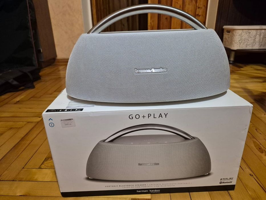 Продам колонку Harman Kardon go+play