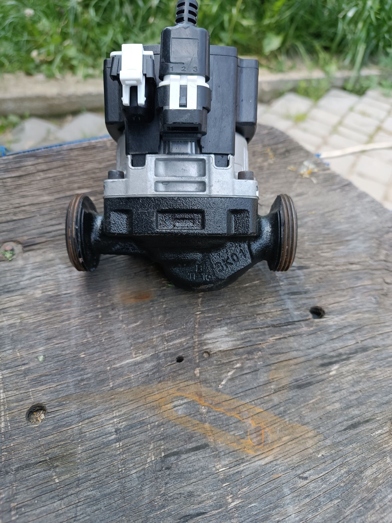 Насоси в с-му опалення та котлові Vaillant t4, t5, max