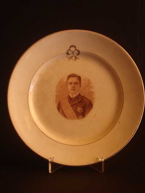 Manteigueira antiga em faiança da Sacavém