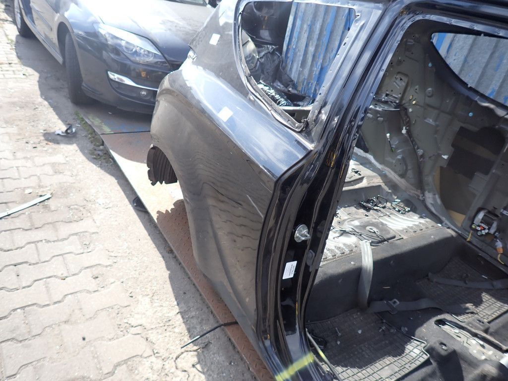 HYUNDAI I20 I 3D BŁOTNIK TYŁ PRAWY ĆWIARTKA RB7