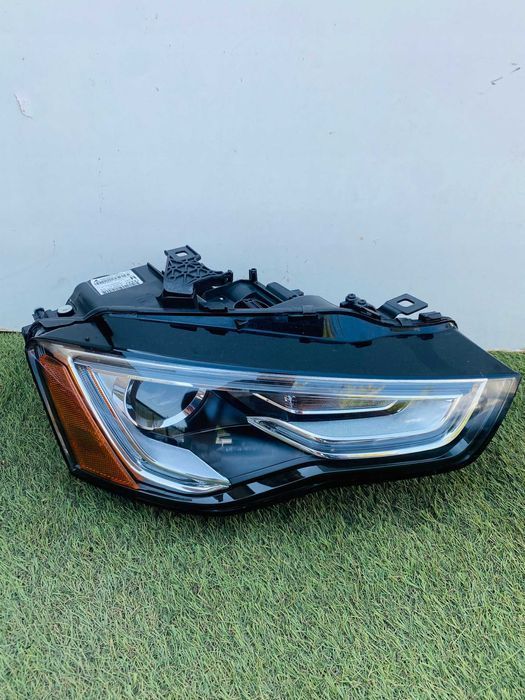 Фары передние Фара правая левая Audi A5 8T 2007-2016 разборка