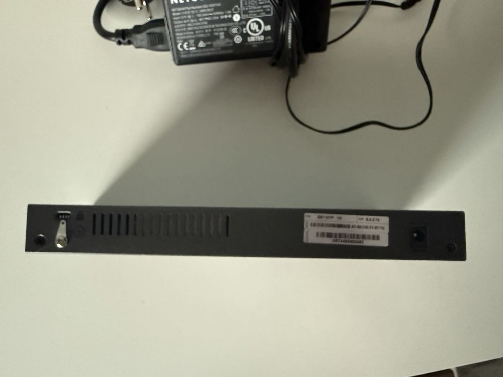 Switch PoE NETGEAR GS110TP 8 portow