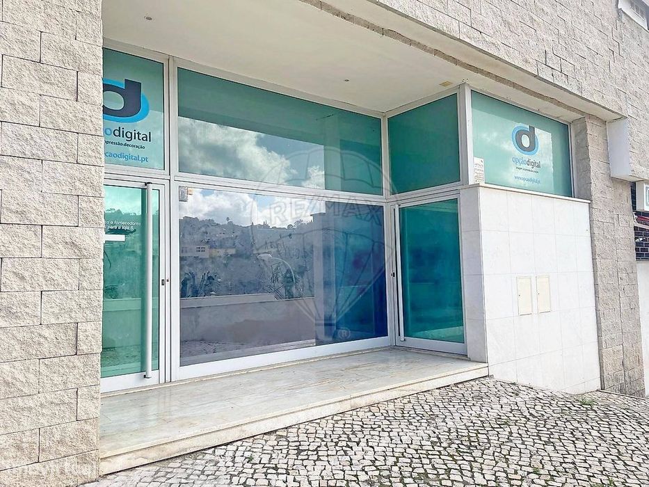 Loja  para arrendamento