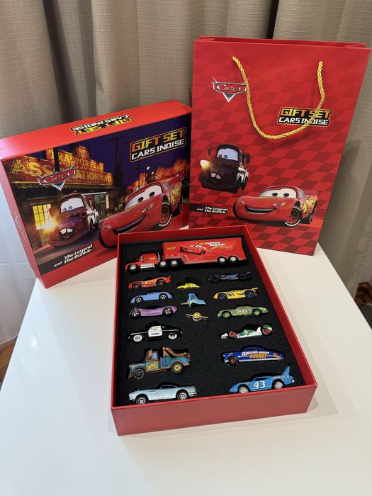 Машинки Тачки Cars подарунок хлопчику молния макквин маквін