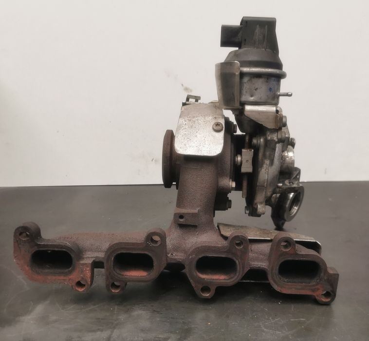 Turbosprężarka 2.0tdi 140km CR audi a3 Golf Passat cffb cbdb 03l253056