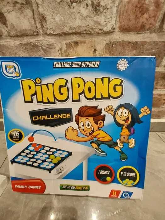 Gra ping pong Challenge. Nowa świetna. Trafianie do otworów.