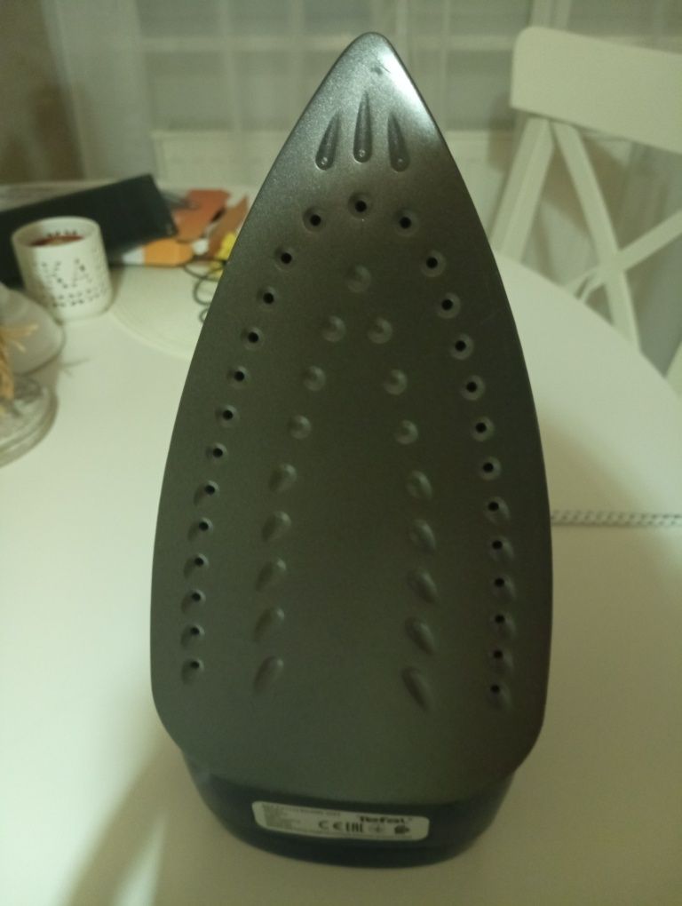 Żelazko Tefal Virtuo FV1713