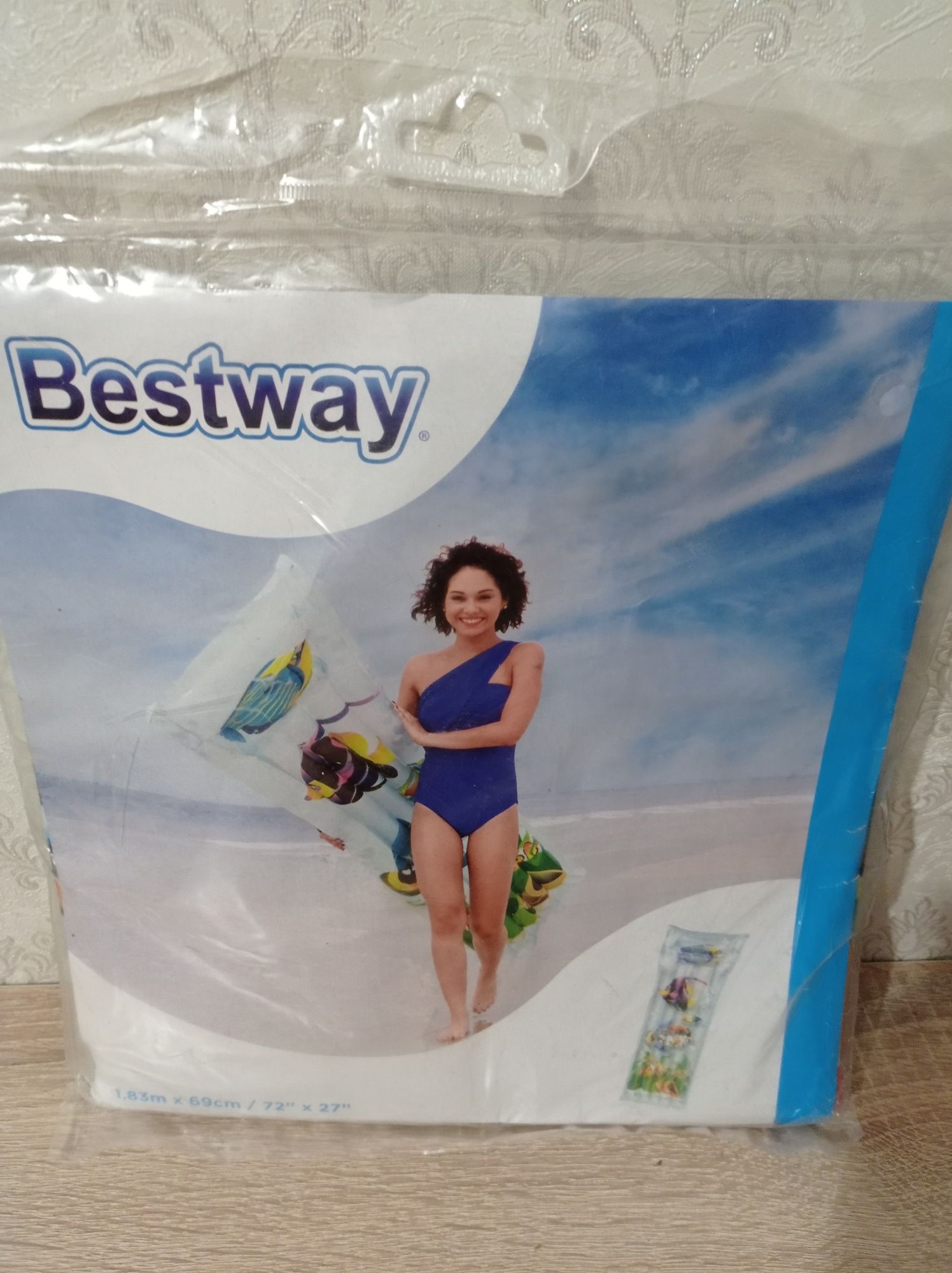 Матрасы надувные для плаванья Bestway 183*69 см, новые