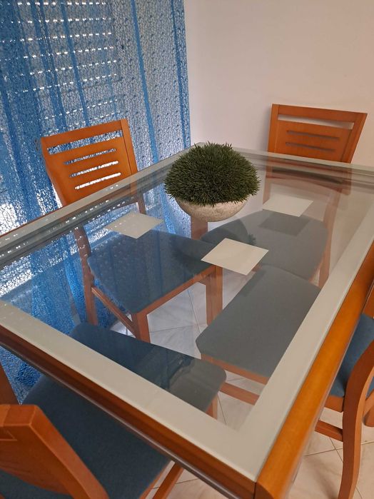 Mobília de sala como nova