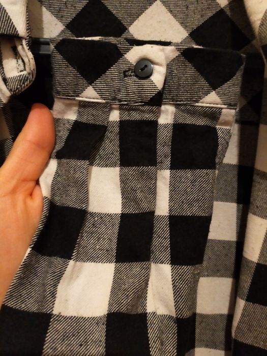 Camisa listrada preta e branca da Begreh - tamanho M / 38