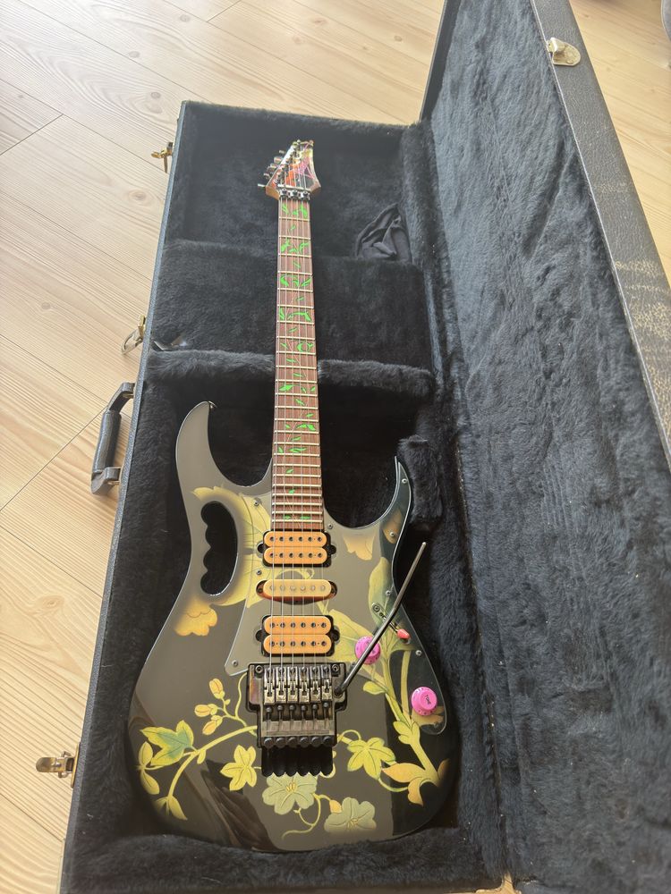 Ibanez JEM 77FP (1990) – Original com Case
