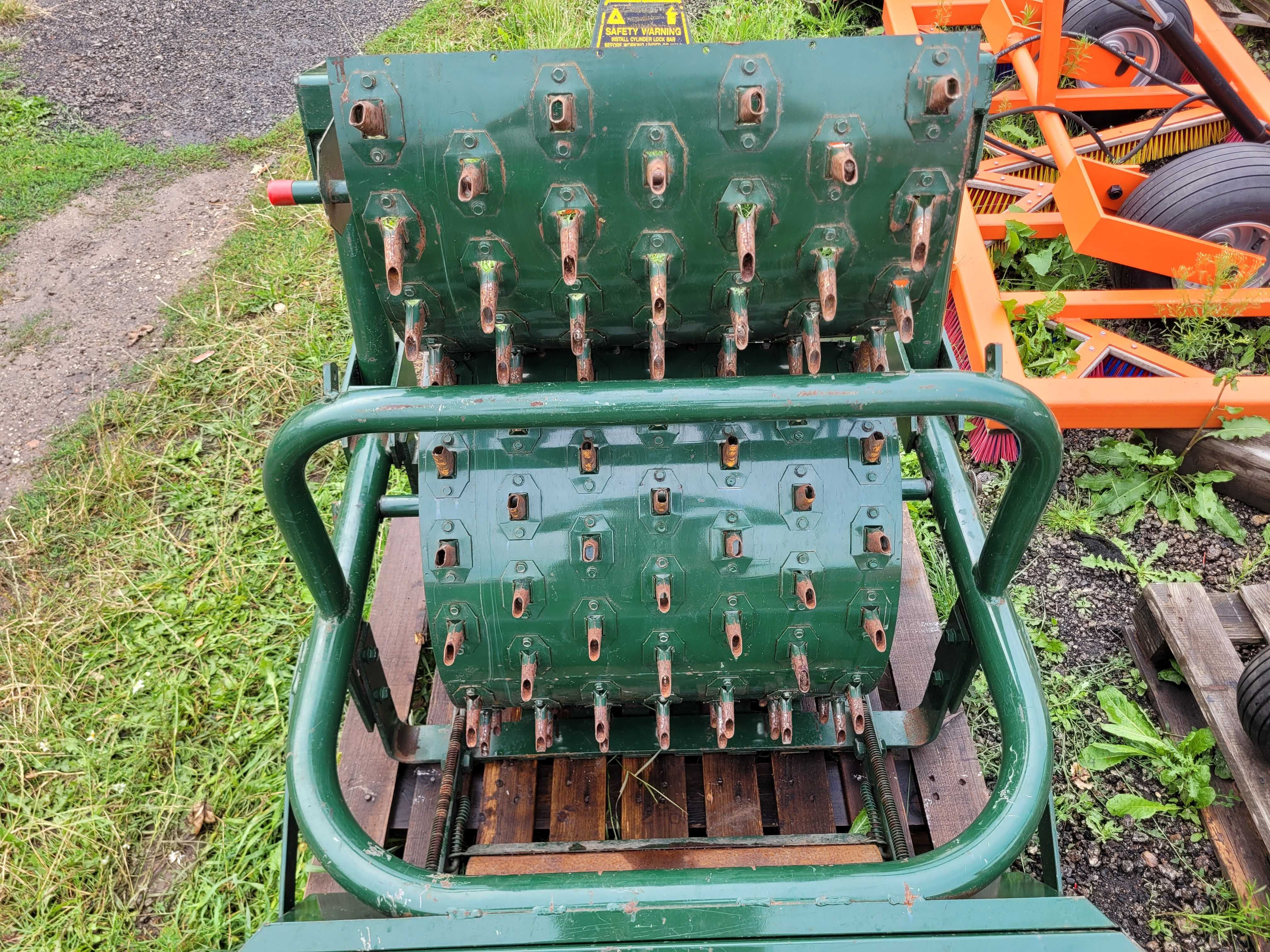 JOHN DEERE Spike Core MULTI SPIKE Wertikulator TORO AERATOR Wiedenmann