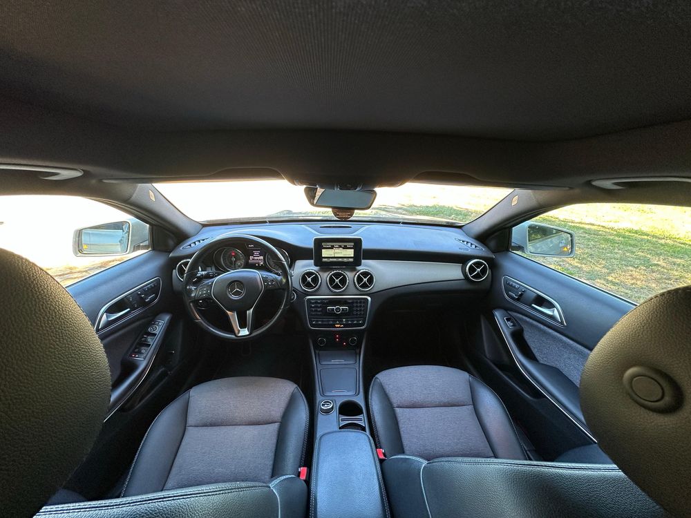 Mercedes-bens GLA 220cdi 7g automatica full extras .