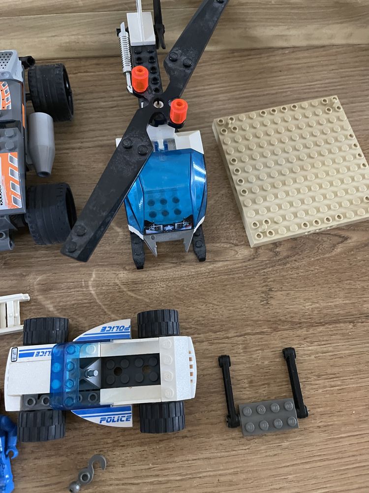 Lego techniks i chyba stare junior tak mi sie wydaje