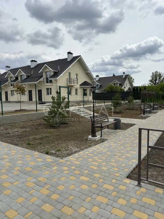 ПРОДАЖ Таунхаусів без ремонту Басейн Гнідин ЖК Шевченківський