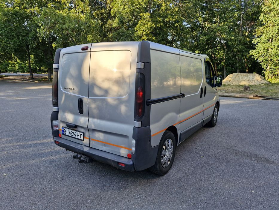 Продам опель виваро 1.9