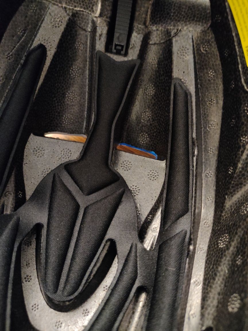 Kask rowerowy szosowy grawelowy trek.  - abus gamechanger