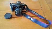 Máquina fotográfica Canon EOS 500
