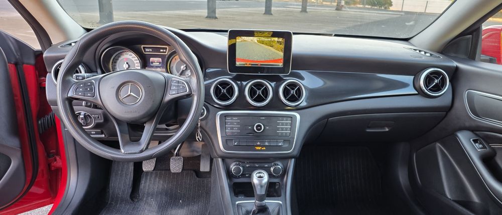 Mercedes CLA200d motor Mercedes