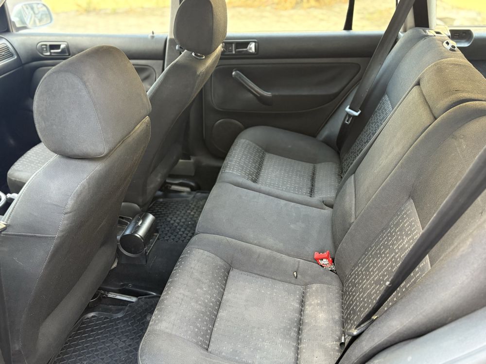 Volkswagen Golf 1.6 MPI ГБО
