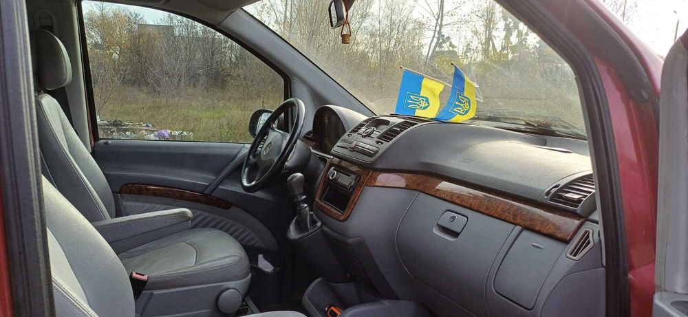 Мерседес Віано 2004