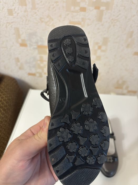 Туфлі на дівчинку р31