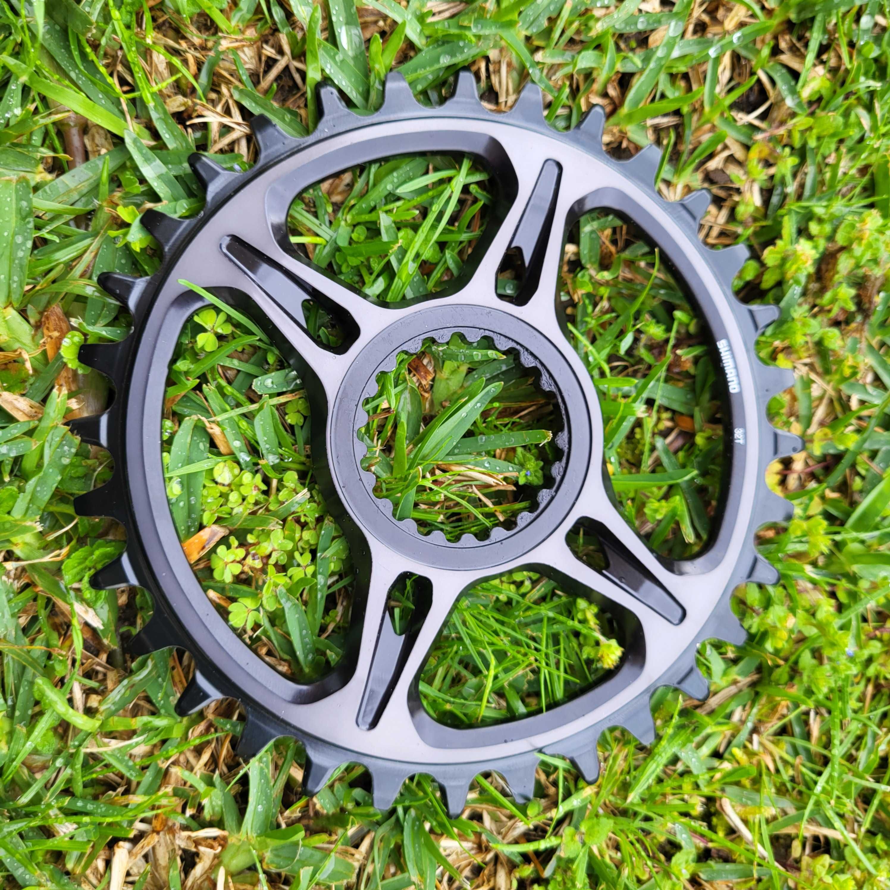 Novo: Prato 32 Shimano XTR 9100.