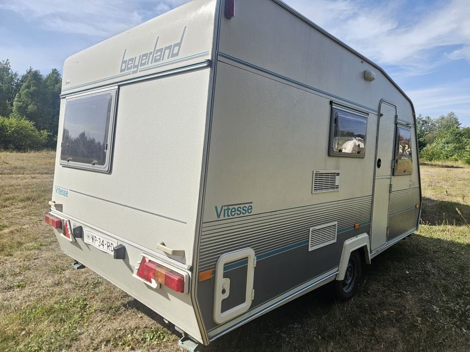 Przyczepa kempingowa Beyerland 430  przedsionek dostawka 1050Dmc