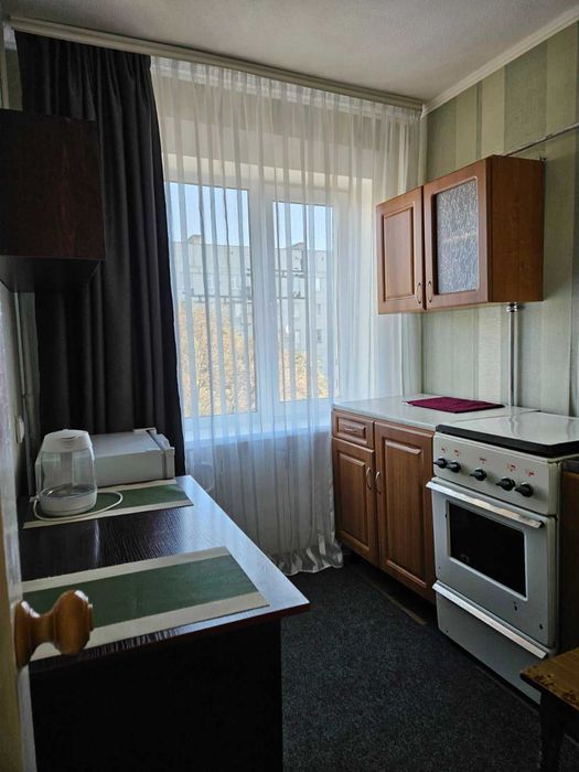 Продам 1к малосемейку, Тополь-2, дом 26.