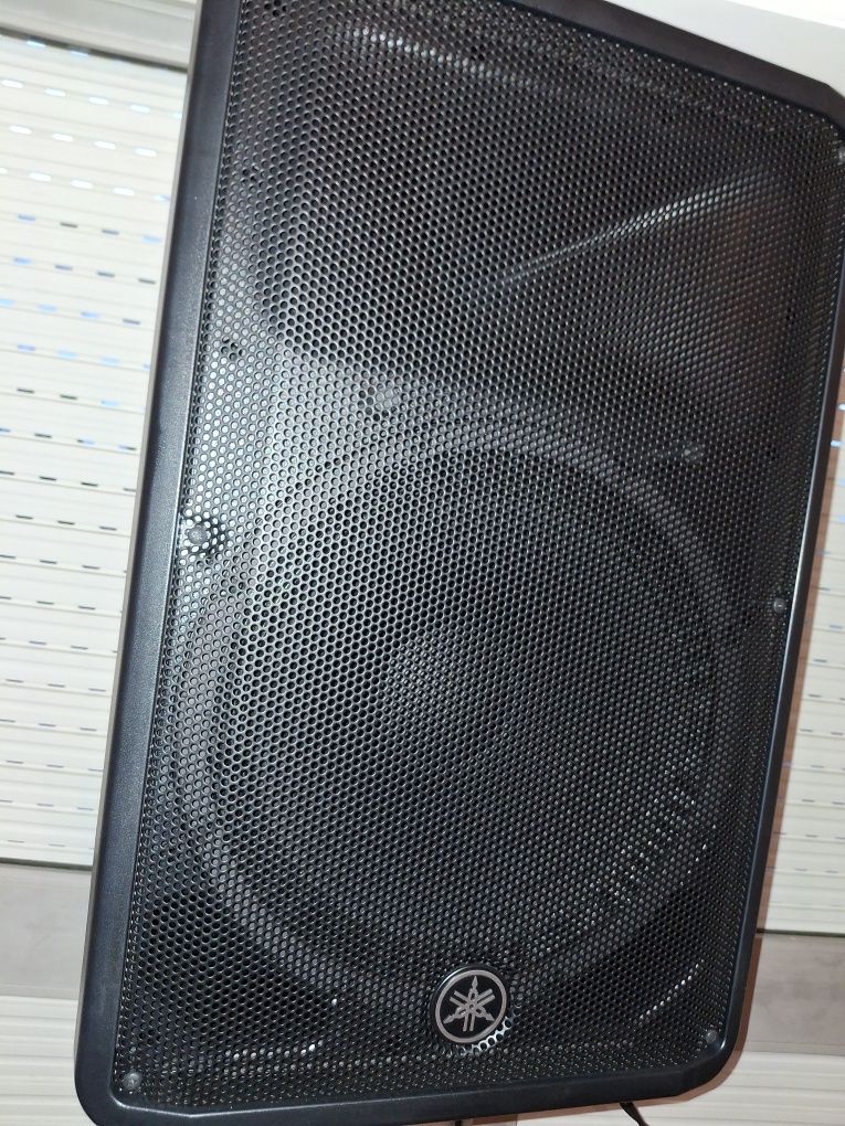 Colunas amplificadas yamaha 132db