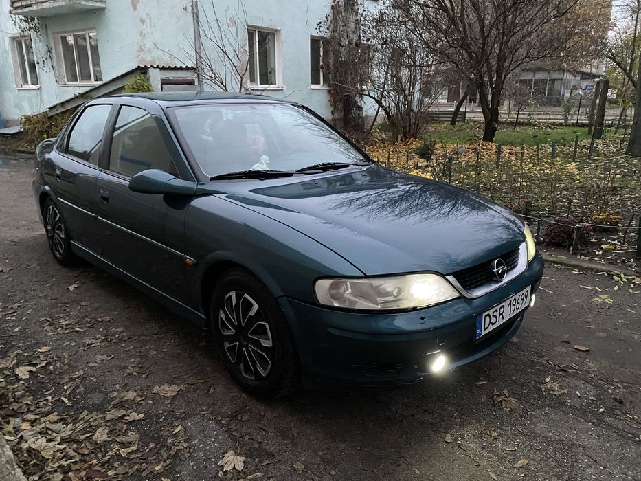 Продам Opel Vectra B 1.8 ‘2000