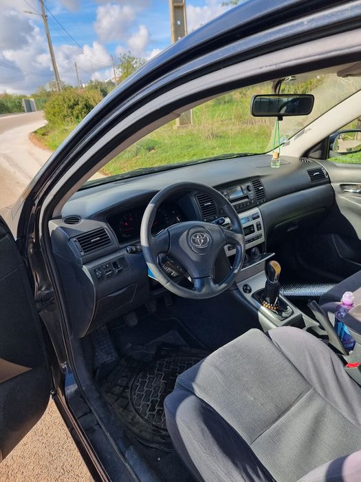 Vendo Toyota corolla D4D