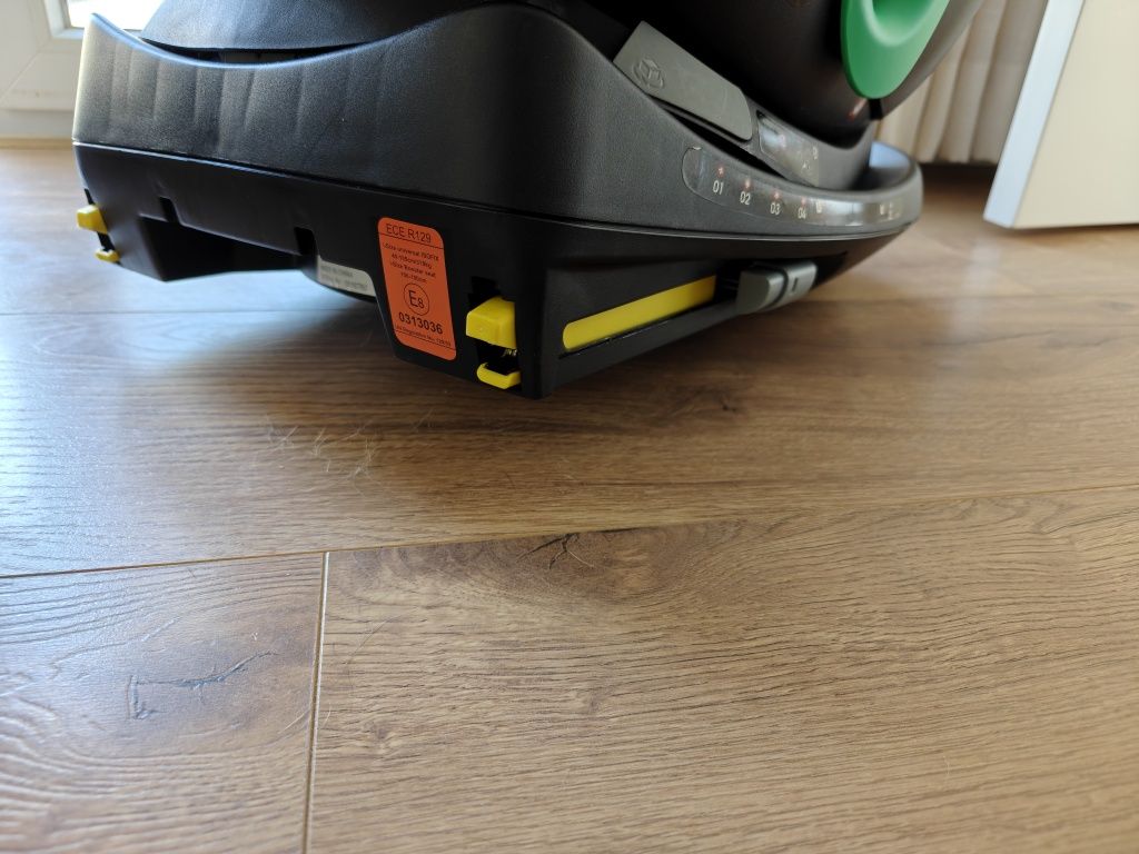 Cadeira Auto BEBE CONFORT EvolveFix Plus i-Size Black Mist
