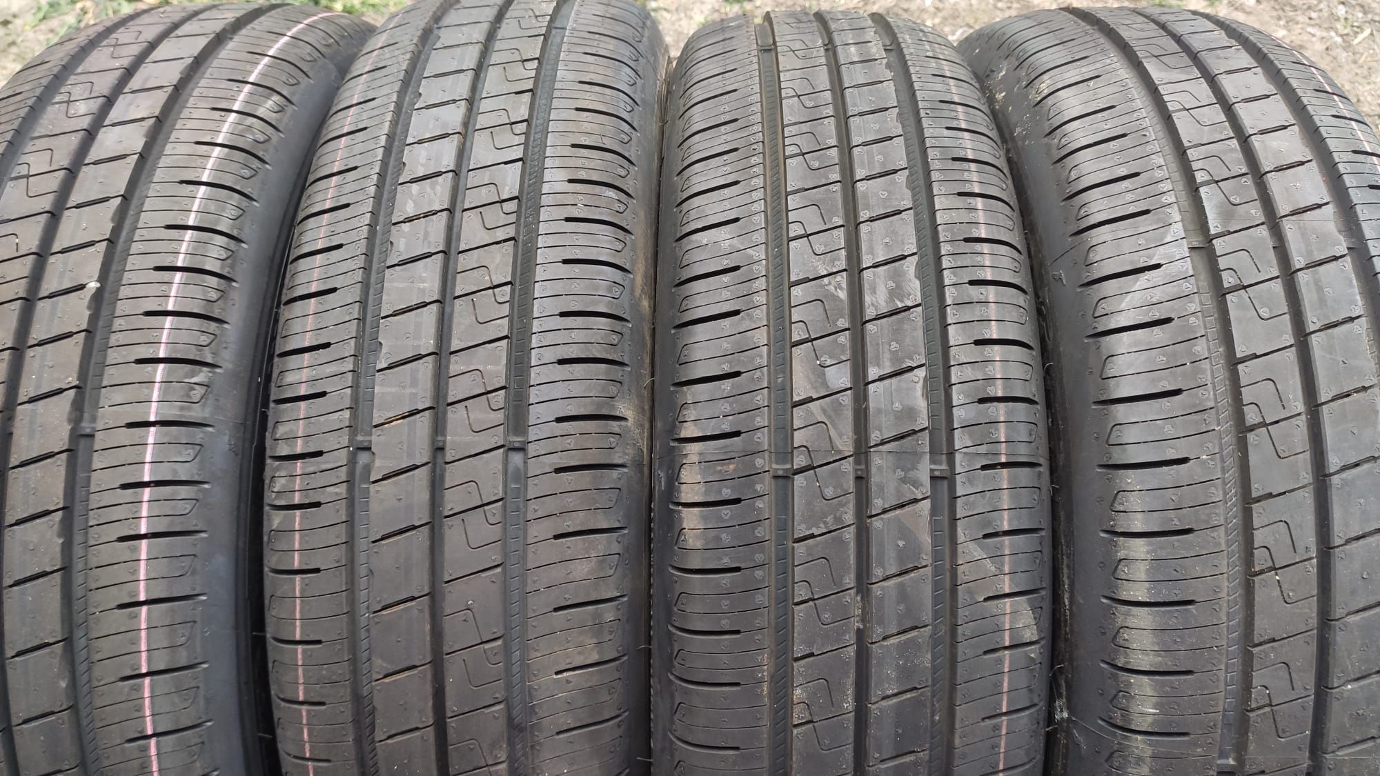 2 lub 4 opony letnie 175/65/17 Goodyear jak nowe z Aygo X