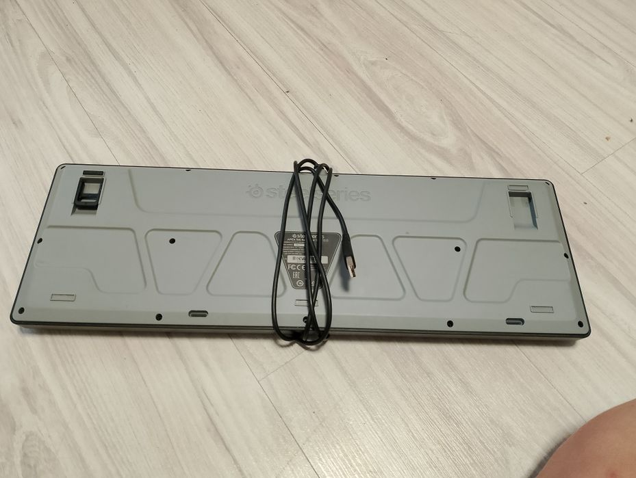 Klawiatura membranowa steelseries apex100