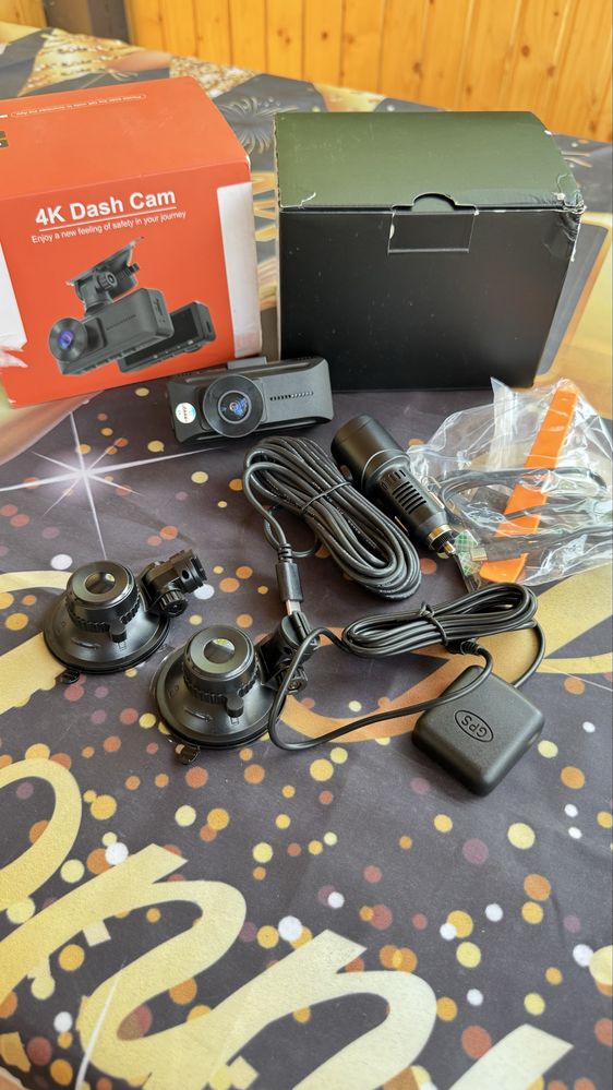 Відеореєстратор DYNACAM 4K B-T48 з GPS, Wi-Fi та нічним баченням