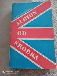 B. Drozdowski Albion od środka