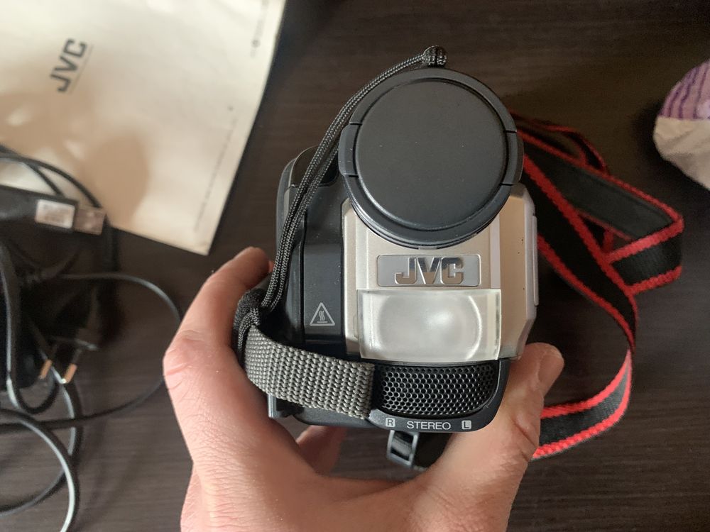 Камера JVC gr DVL 107