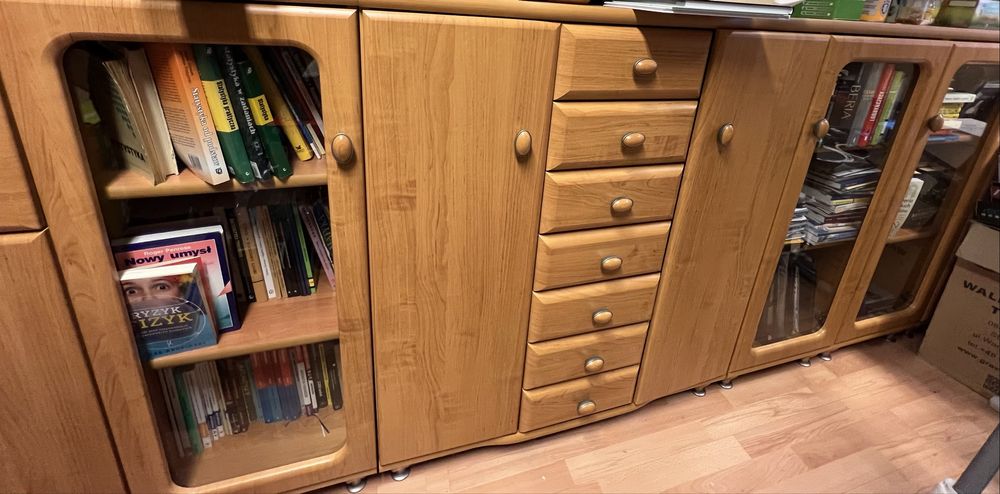 Meble VOX OLCHA MIODOWA stan bardzo dobry